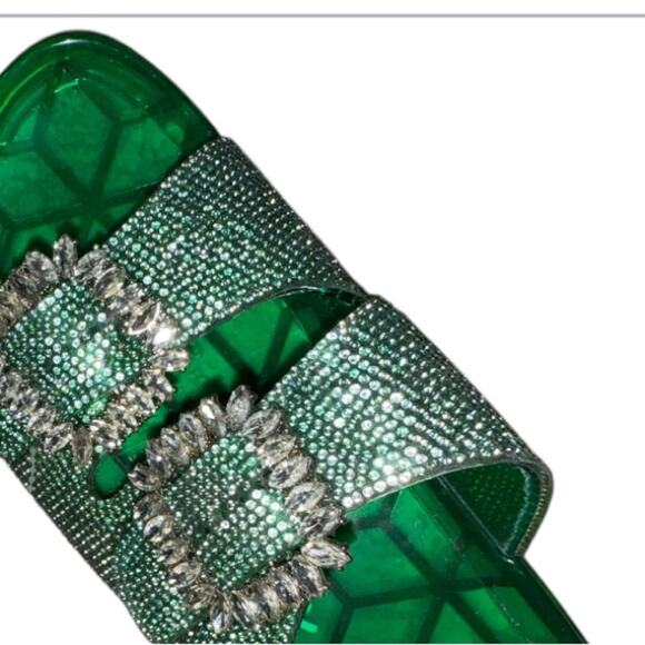 Rouge! Green and Silver Crystal Sandals - Picture 3 of 3